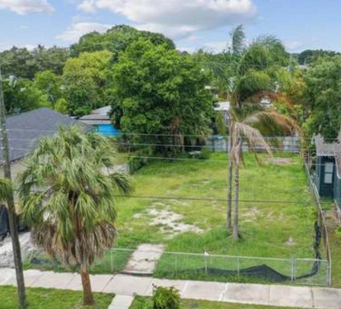 2727 West Chestnut St  