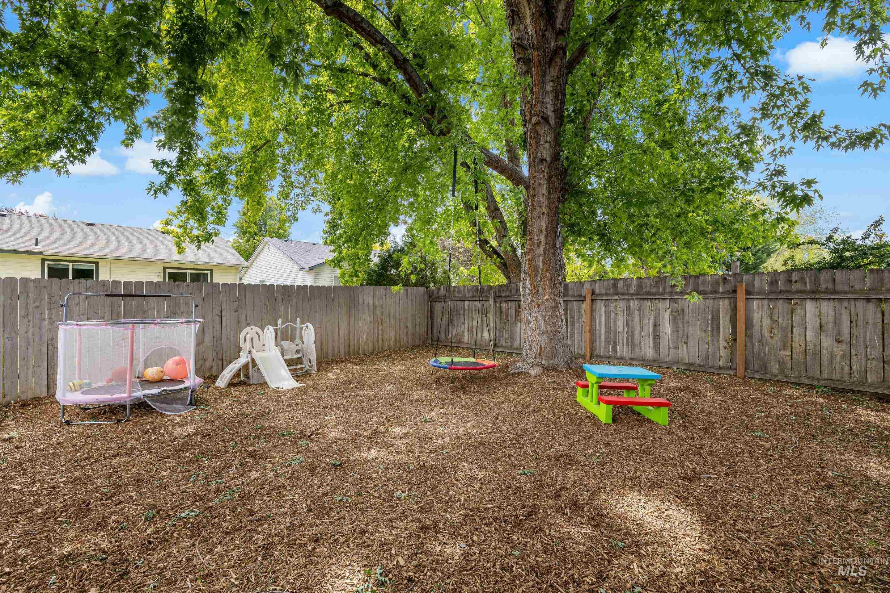 14285 Tara Street Caldwell, ID 83607 - Photo 38 of 40