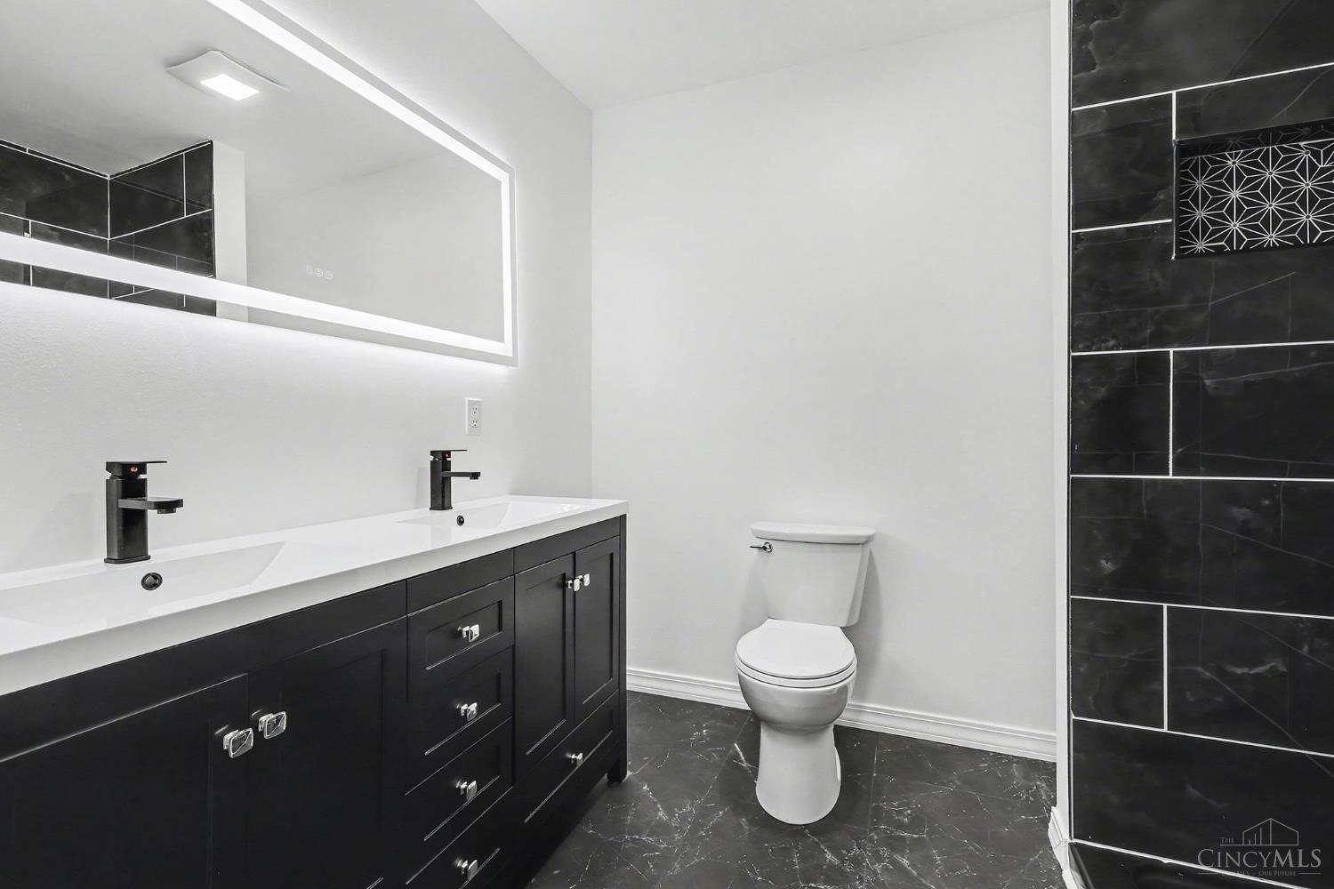 2750 West Galbraith Road Cincinnati, OH 45239 - Photo 13 of 24