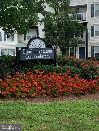 $2,550 | 45482 Whistling Terrace, Unit 87, Sterling, VA 20166