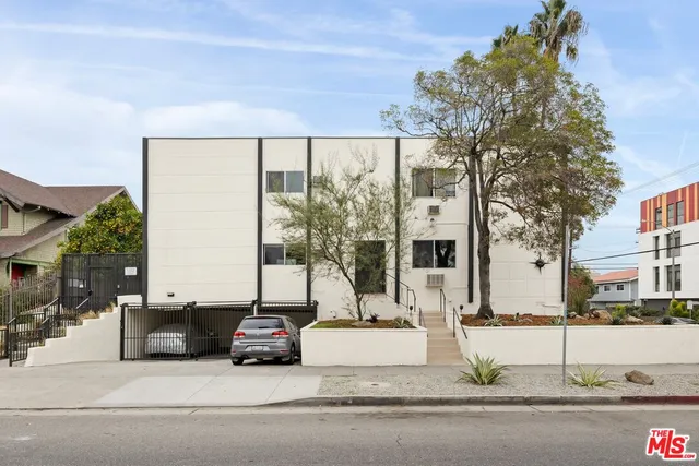 $3,295,000 | 200 North Rampart Boulevard, Los Angeles, CA 90026