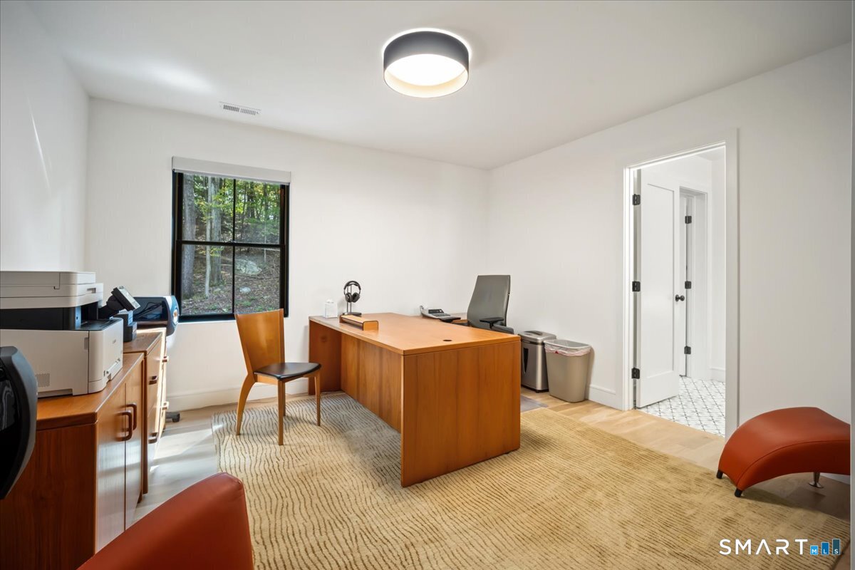38 Hickory Lane Ridgefield, CT 06877 - Photo 24 of 40