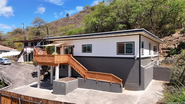 an outdoor space with plants