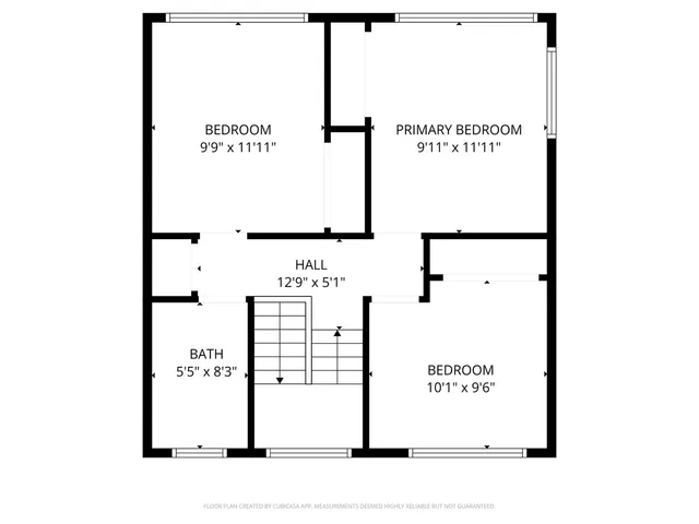 a picture of floor with a white wall