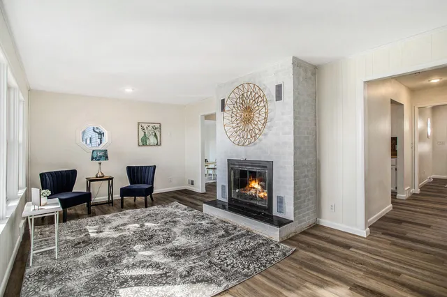 $485,000 | 3411 West Shore Drive, Battle Creek, MI 49017