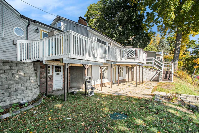 $485,000 | 3411 West Shore Drive, Battle Creek, MI 49017