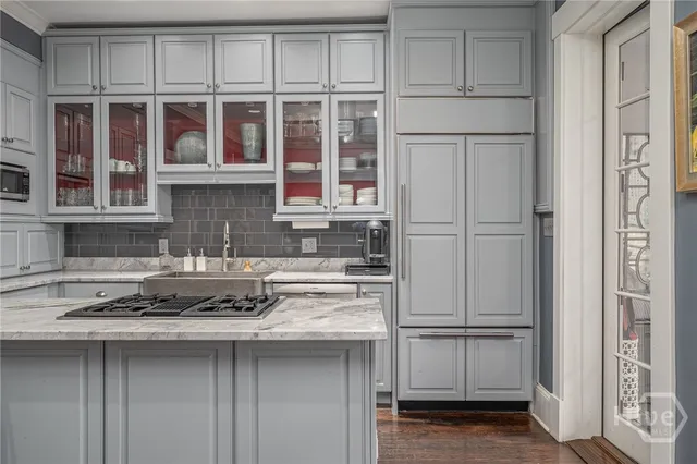 $3,750,000 | 3 East Gordon Street, Savannah, GA 31401