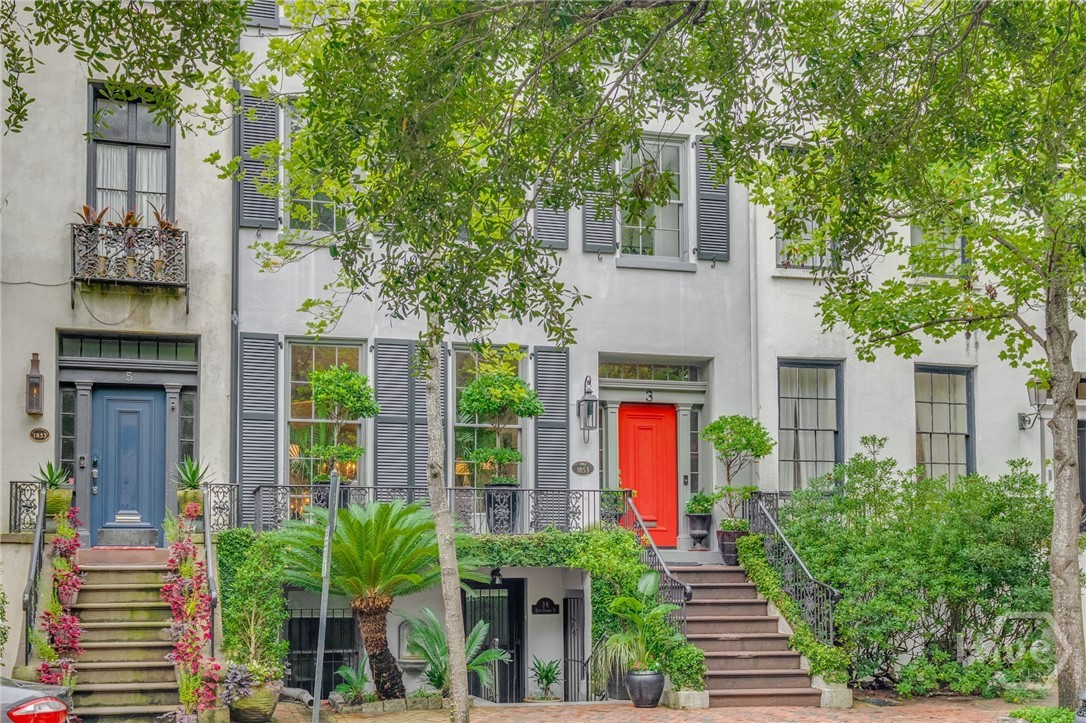 3 East Gordon Street Savannah, GA 31401 - Photo 4 of 68