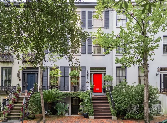 $3,750,000 | 3 East Gordon Street, Savannah, GA 31401