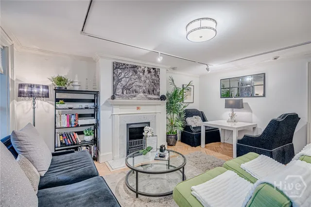 $3,750,000 | 3 East Gordon Street, Savannah, GA 31401