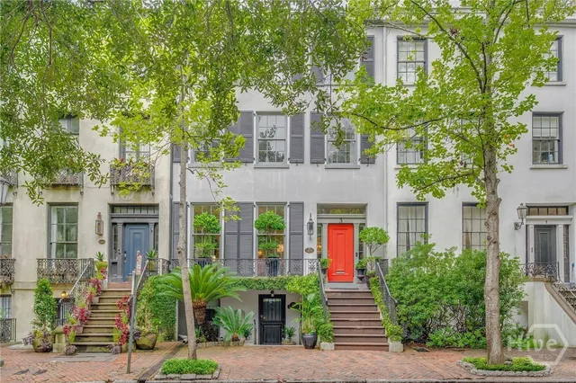 $3,750,000 | 3 East Gordon Street, Savannah, GA 31401