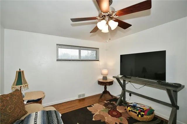 $379,900 | 219 Hays Road, Pittsburgh, PA 15241