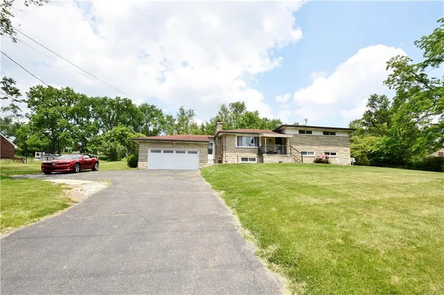 $379,900 | 219 Hays Road, Pittsburgh, PA 15241