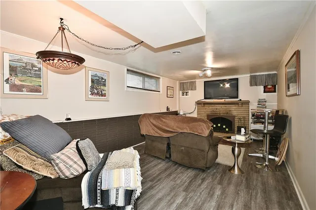 $379,900 | 219 Hays Road, Pittsburgh, PA 15241