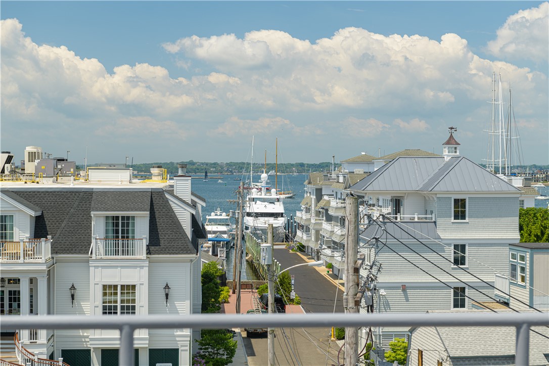433 Thames Street, Unit E Newport, RI 02840 - Photo 28 of 49