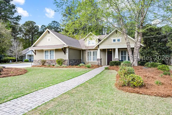 $970,000 | 33 Little Pine Court, Bluffton, SC 29910