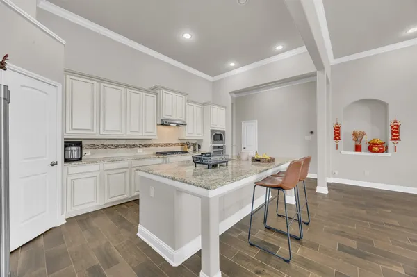 $2,550 | 24119 Kingdom Isle Lane, Katy, TX 77493