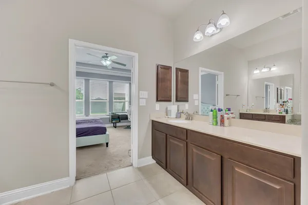 $2,550 | 24119 Kingdom Isle Lane, Katy, TX 77493