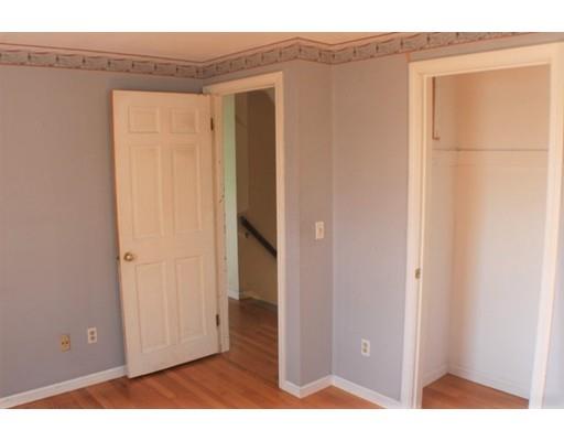 27 Sheerman Lane Amherst, MA 01002 - Photo 5 of 9 Gallery Image 5