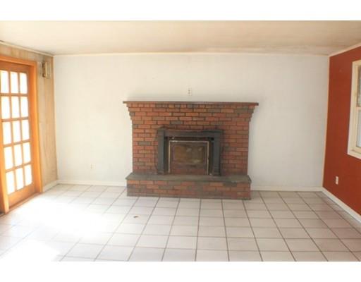 27 Sheerman Lane Amherst, MA 01002 - Photo 7 of 9 Gallery Image 7