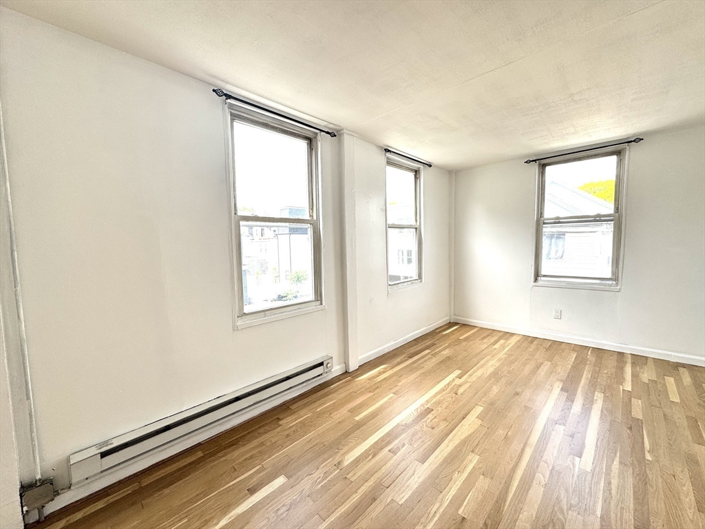 56 Pinckney Street, Unit 2 Somerville, MA 02145 - Photo 13 of 19