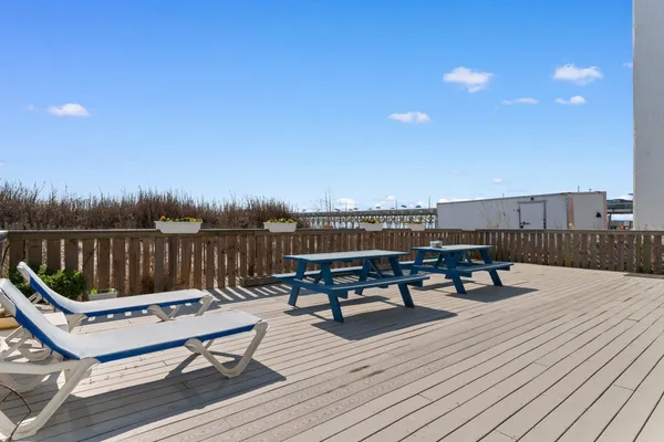 $409,900 | 126 North Waccamaw Drive, Unit 301, Murrells Inlet, SC 29576