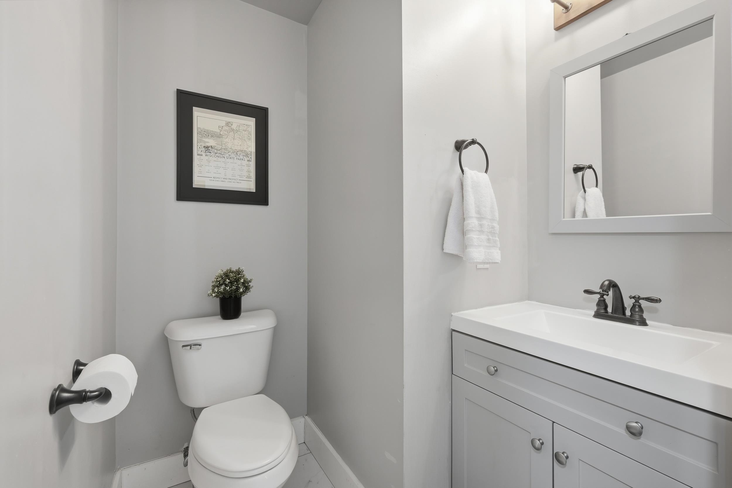 69 Hart Road Sun Prairie, WI 53590 - Photo 36 of 55