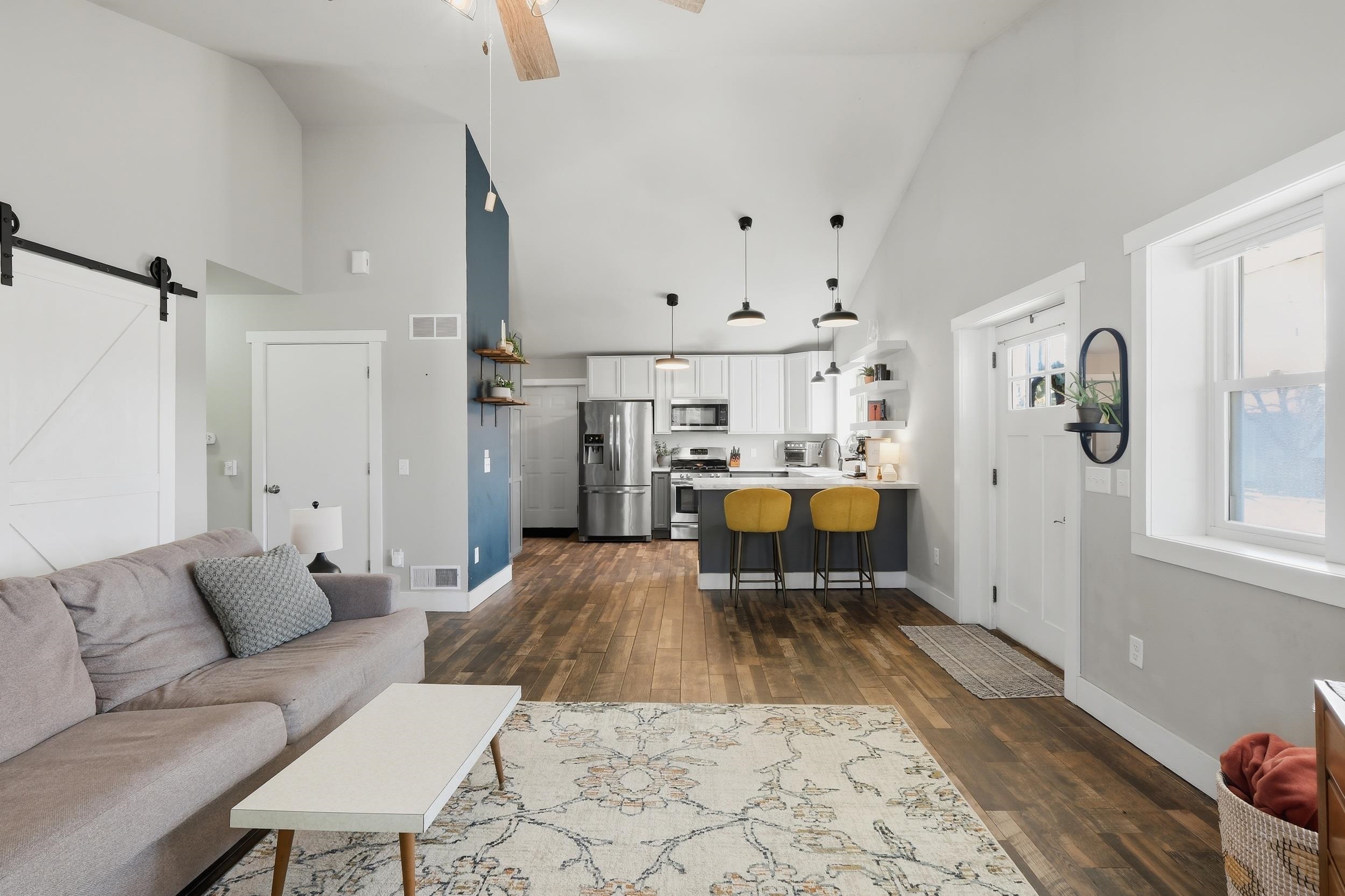 69 Hart Road Sun Prairie, WI 53590 - Photo 10 of 55