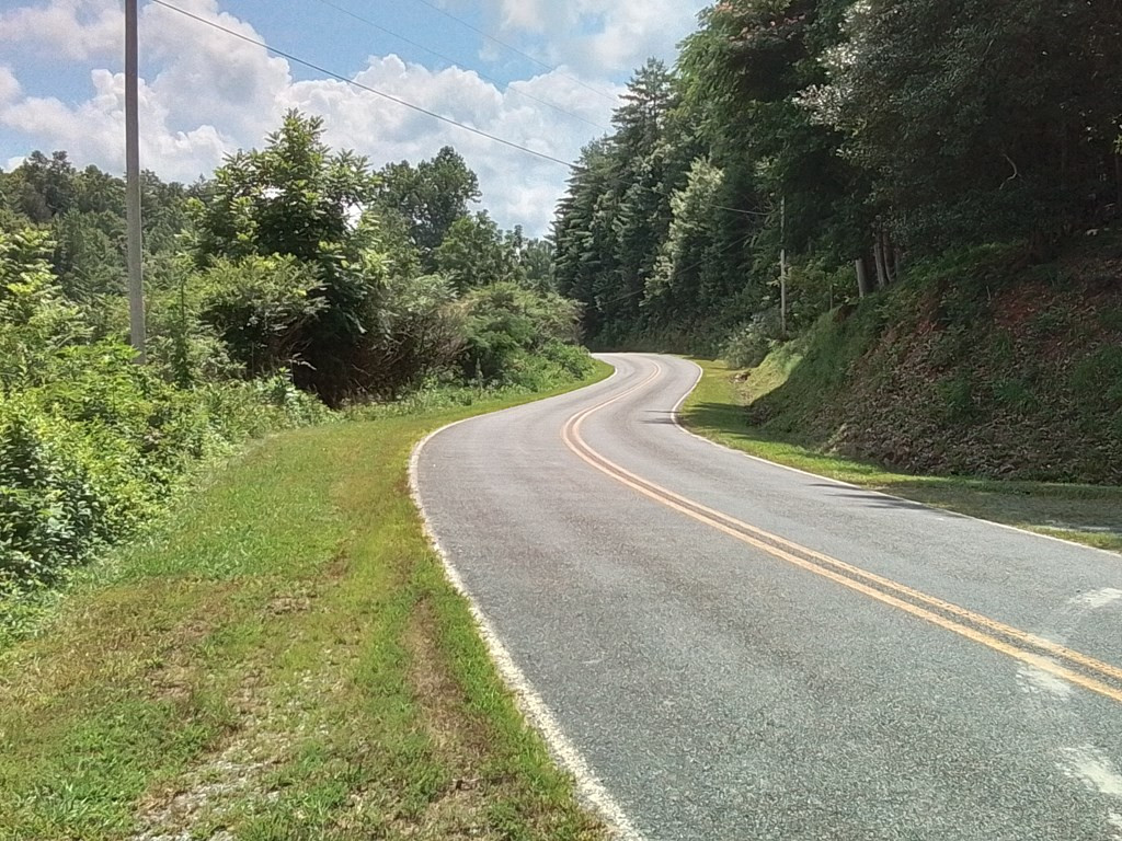 1378 S Morrow Road Murphy, NC 28906 - Photo 5 of 27
