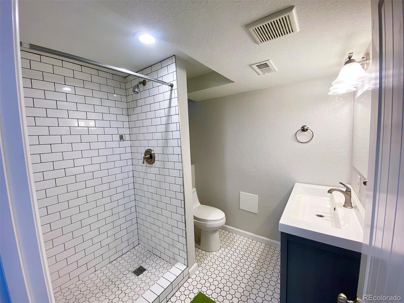 1639 South Raleigh Street Denver, CO 80219 - Photo 31 of 43 Gallery Image 31
