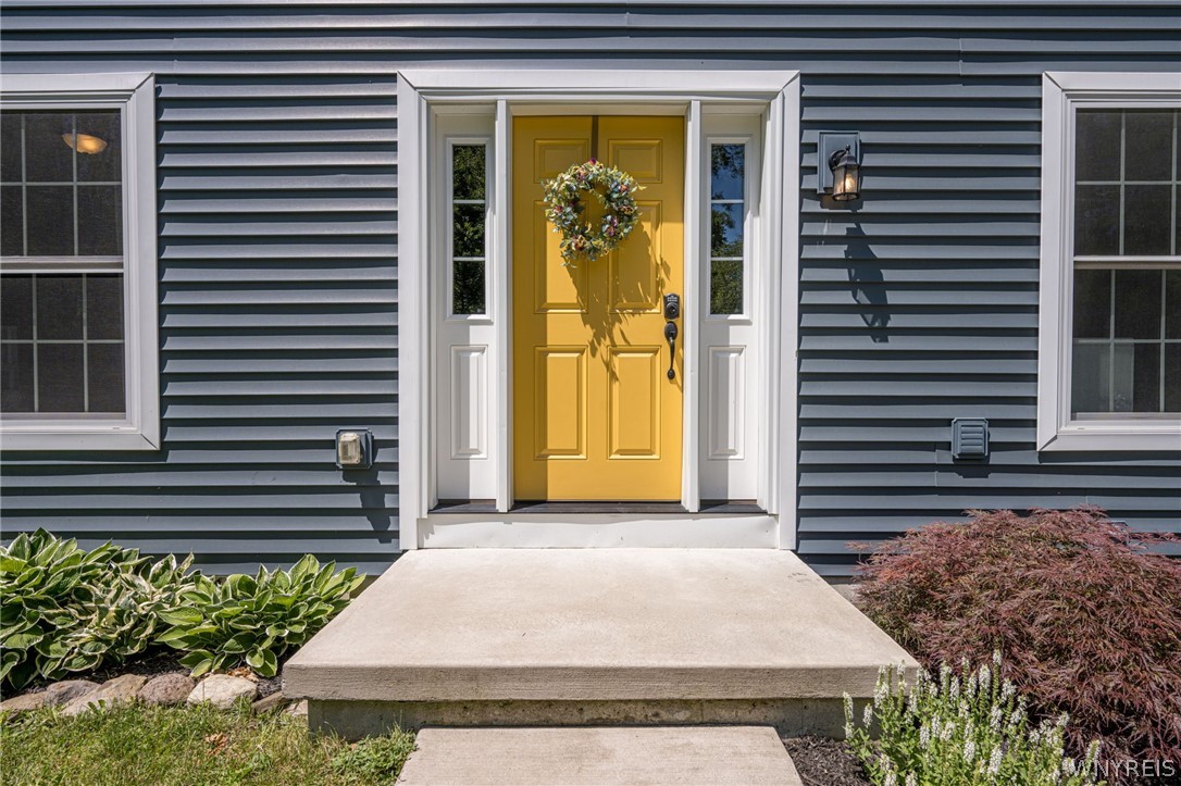 2364 Walker Road Darien, NY 14005 - Photo 3 of 46