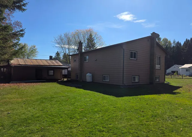 $245,000 | 63 Pariseau Drive, Canaan, VT 05902