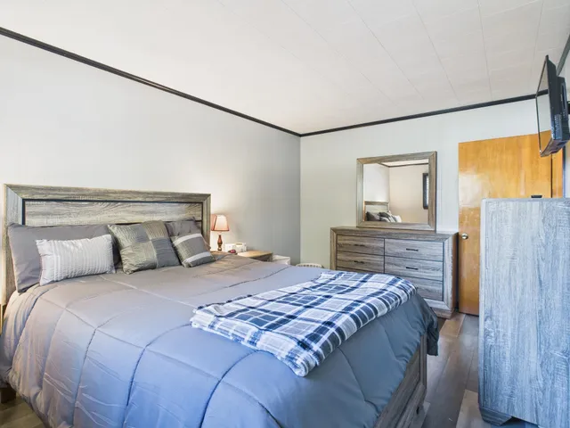 $245,000 | 63 Pariseau Drive, Canaan, VT 05902