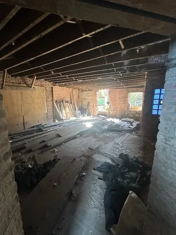 $399,000 | 9901 South Ewing Avenue, Chicago, IL 60617