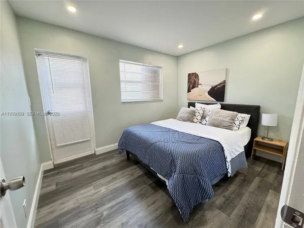 $1,700 | 236 Southeast 9th Avenue, Unit 1, Pompano Beach, FL 33060