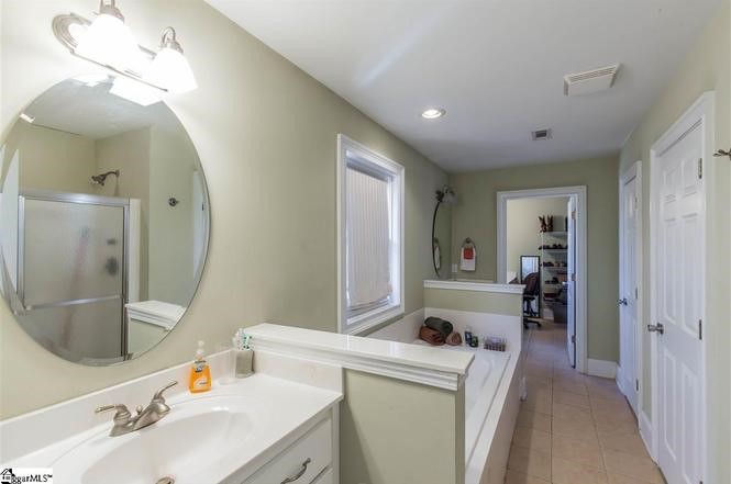 229 West Church Road Easley, SC 29642 - Photo 10 of 11