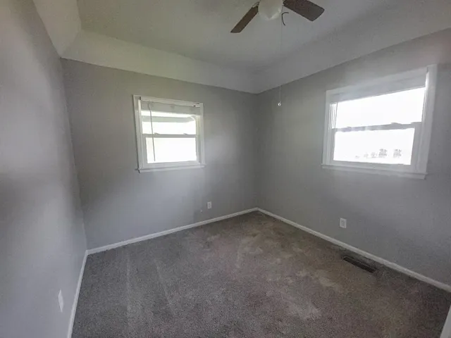 $132,900 | 1324 West Pacific Avenue, Osawatomie, KS 66064