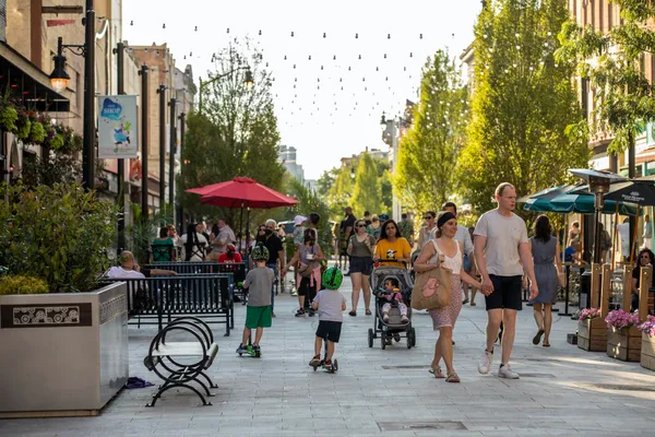 $3,350 | 319 Barrow Street, Unit 3A, Jersey City, NJ 07302