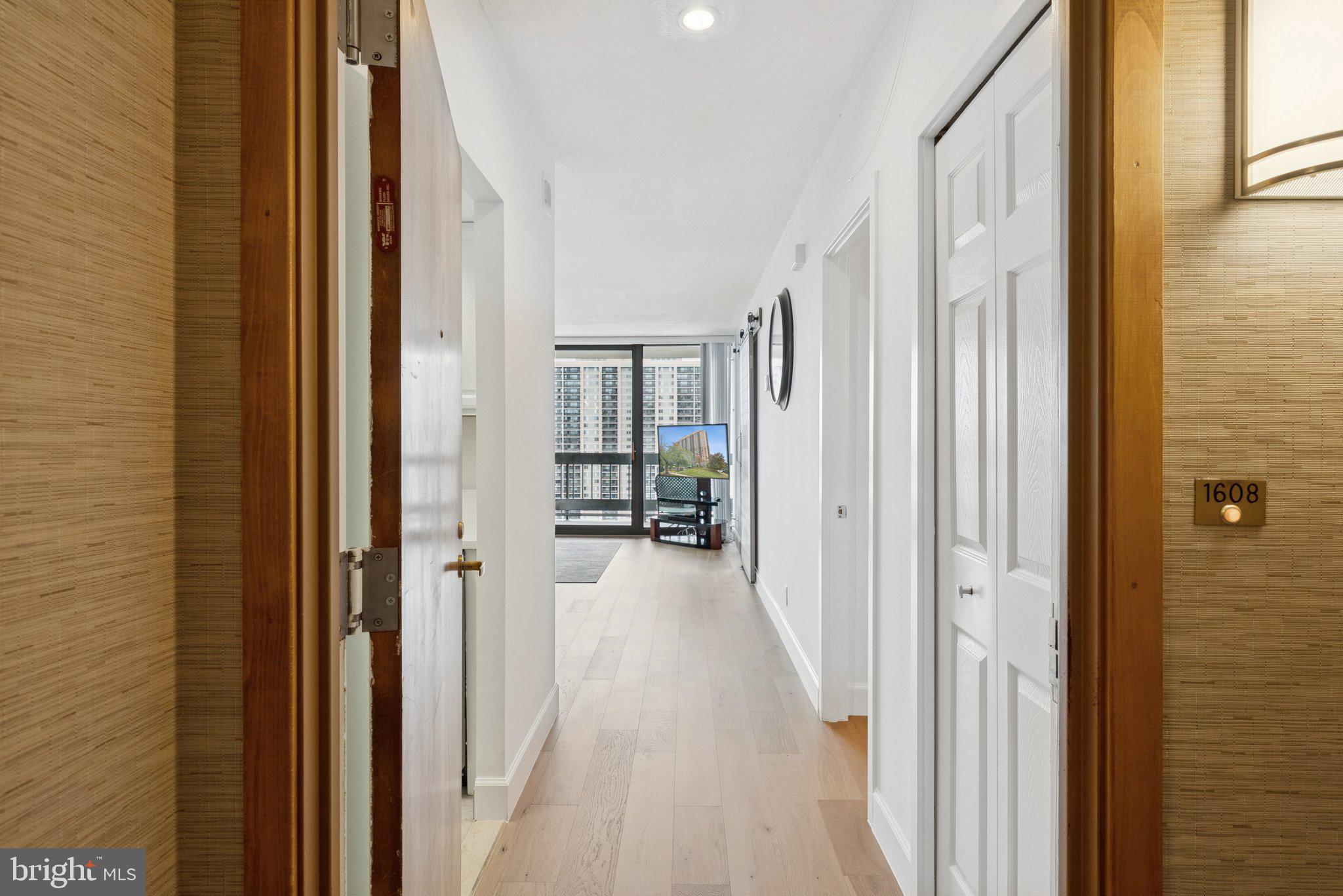5505 Seminary Road, Unit 1608N Falls Church, VA 22041 - Photo 3 of 37 Gallery Image 3