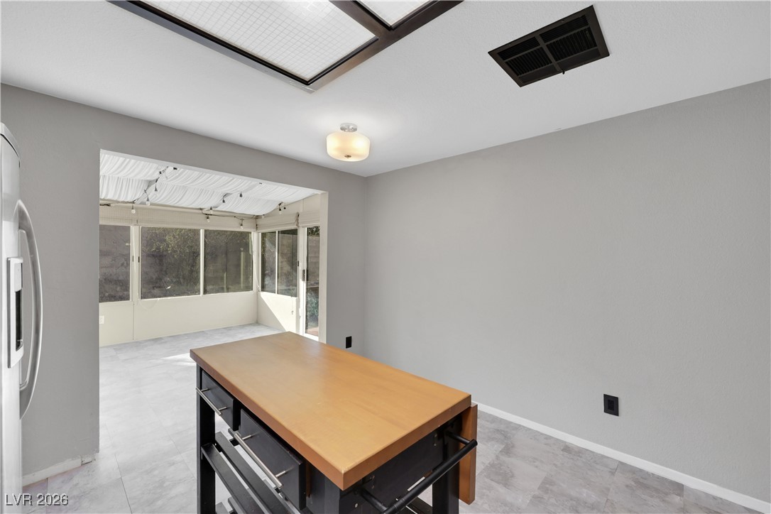 5871 Prairie Ridge Circle North Las Vegas, NV 89031 - Photo 9 of 31