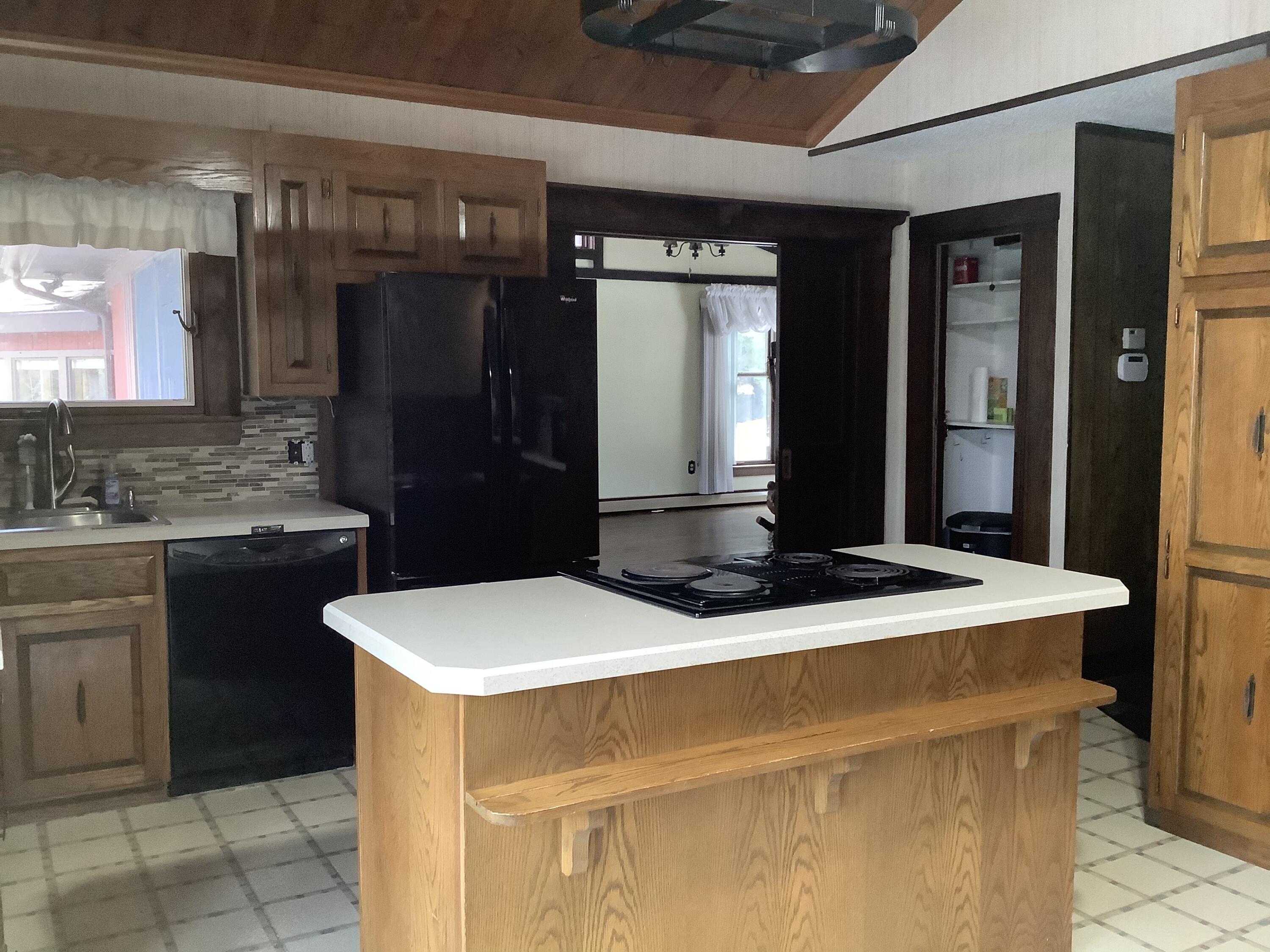 27 Margison Road Woodland, ME 04736 - Photo 4 of 98 36873261-CDF5-4AA9-908F-4BD4089A6B33