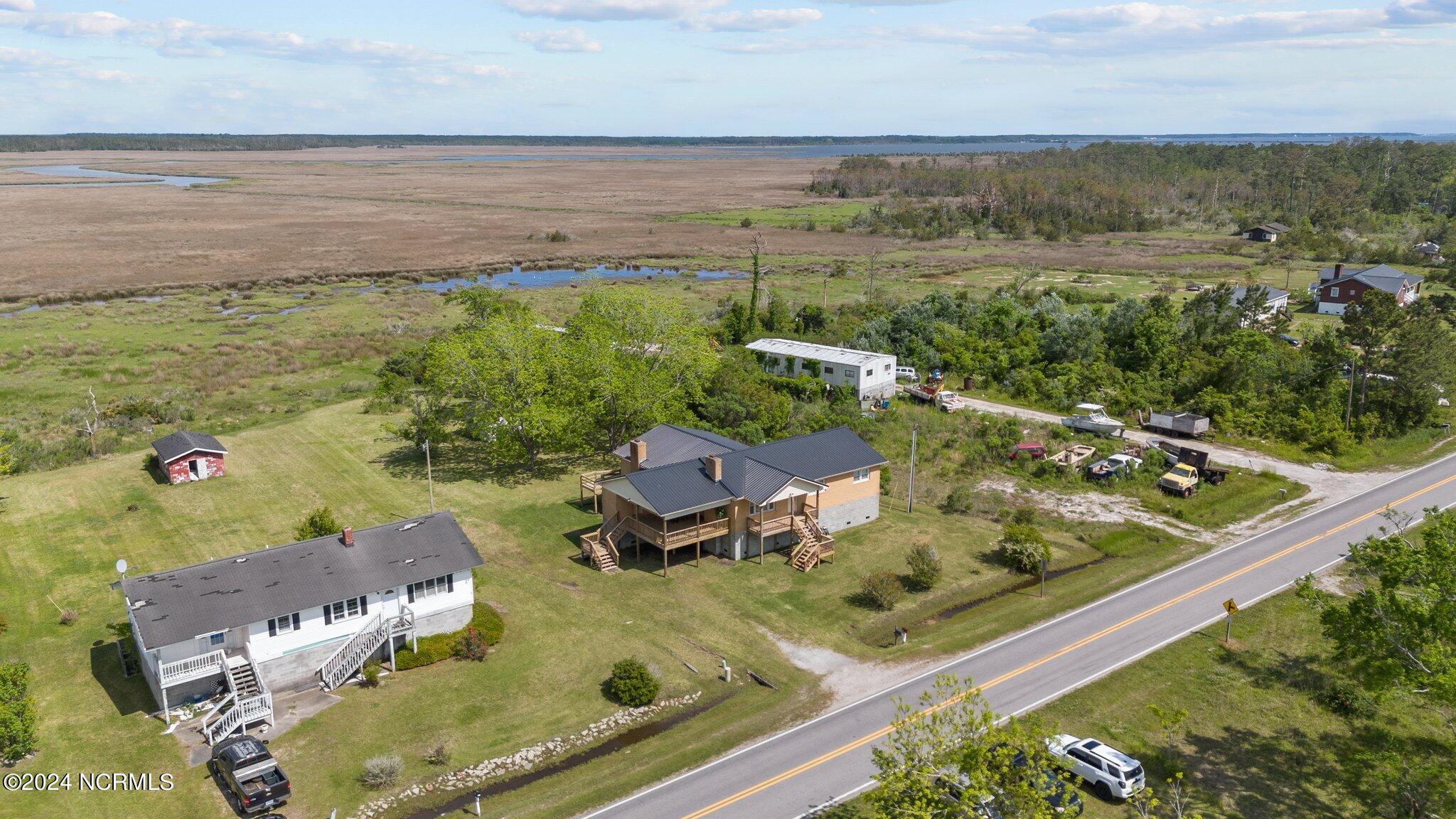 1154 Merrimon Road Beaufort, NC 28516 - Photo 4 of 46 Aerial Views of North River
