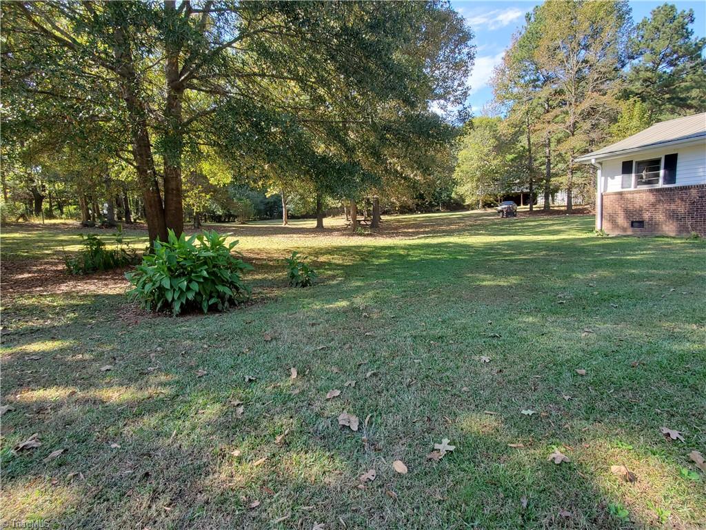 1020 Coleridge Road Siler City, NC 27344 - Photo 5 of 7 Gallery Image 5