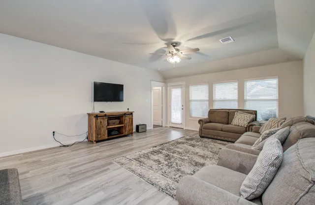 $359,900 | 4773 Peony Grn Drive, Katy, TX 77493