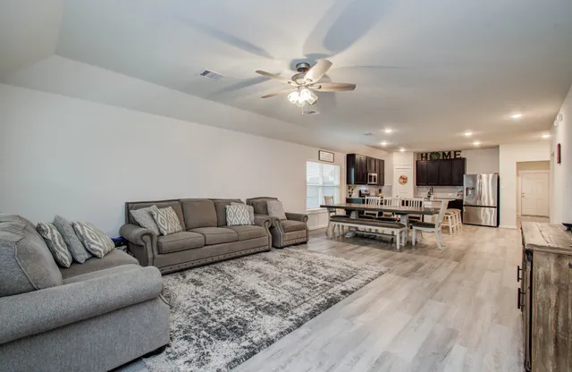 $359,900 | 4773 Peony Grn Drive, Katy, TX 77493