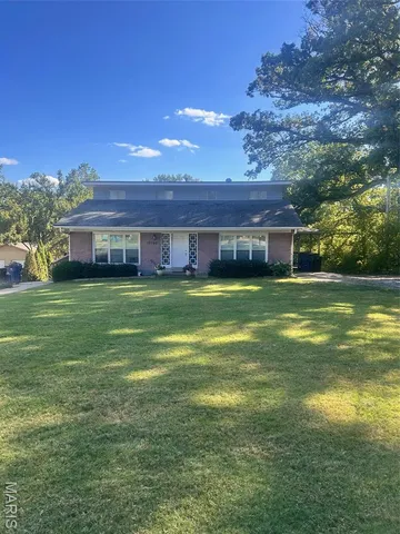 $1,400 | 10750 Lacklink Road, Unit A, St. Louis, MO 63114