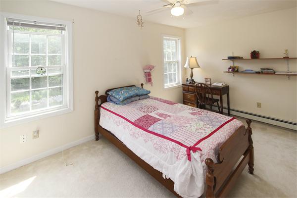 7 Hickory Road Ashland, MA 01721 - Photo 13 of 20 Gallery Image 13
