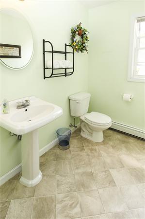 7 Hickory Road Ashland, MA 01721 - Photo 8 of 20 Gallery Image 8