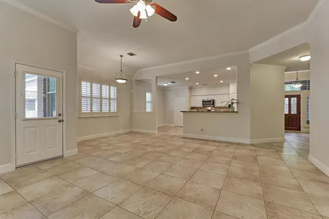 $389,000 | 59 South Lace Arbor Drive, The Woodlands, TX 77382