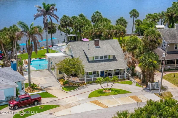 $1,595,000 | 907 East Melbourne Avenue, Melbourne, FL 32901